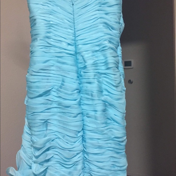 Mac Duggal hi low gown - Picture 3 of 4